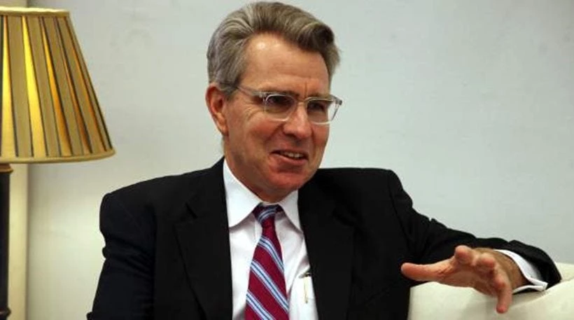 Άρχισε το «ξήλωμα» της κυβέρνησης Τσίπρα από τους Αμερικανούς; – Η δήλωση-αίνιγμα του Τζέφρι Πάιατ για τη Novartis και η ανησυχία του για «θερμό επεισόδιο» με την Τουρκία